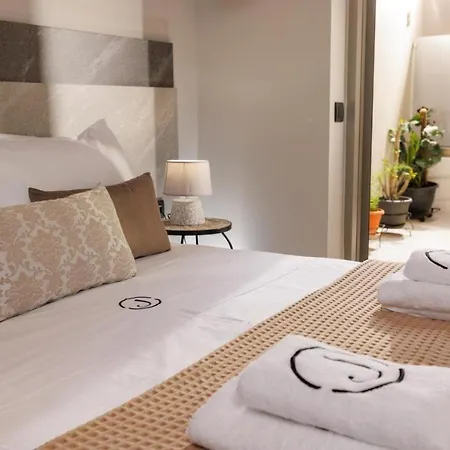 Jolly Apartment